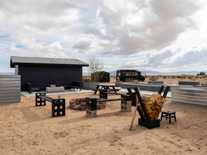 Home in Twentynine Palms, US