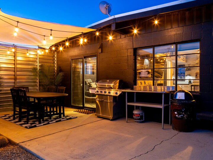 Home in Twentynine Palms, US