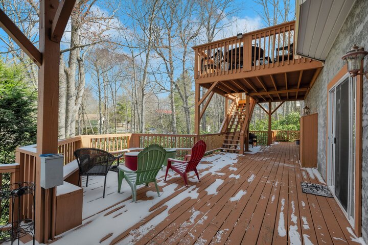 House in Newland, US