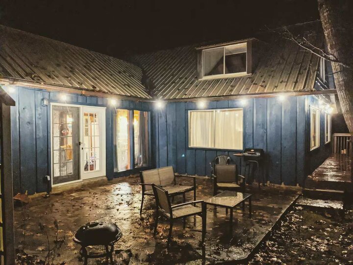 House in Burnsville, US