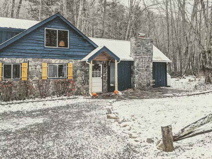 House in Burnsville, US