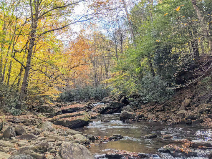 House in Burnsville, US