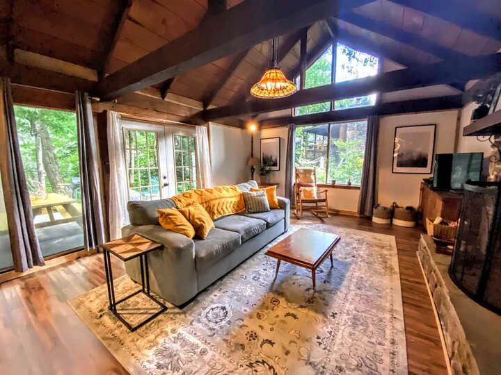 House in Burnsville, US