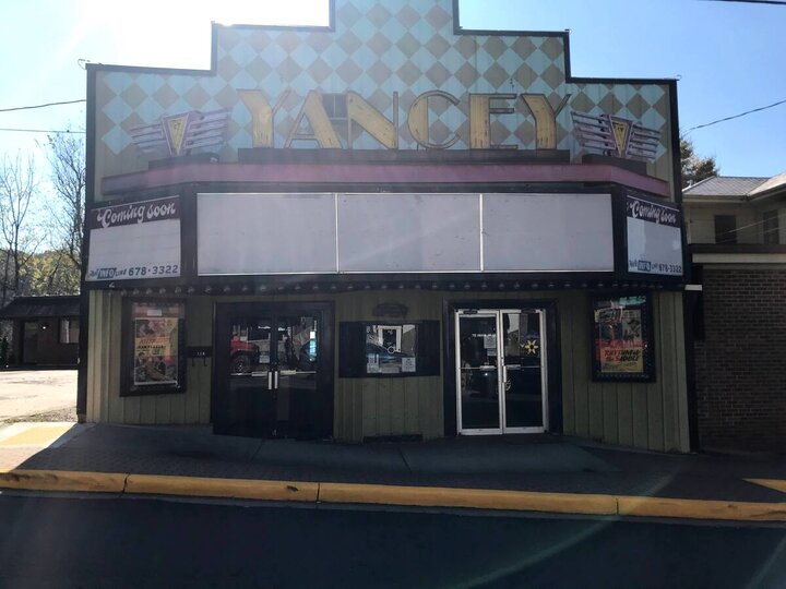 House in Burnsville, US