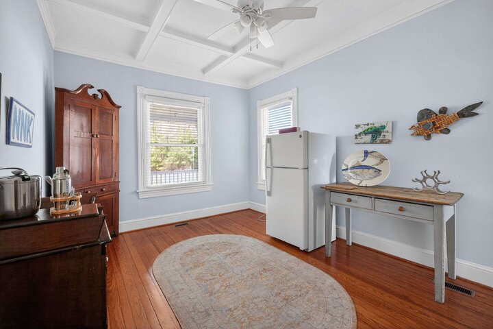 House in White Stone, US