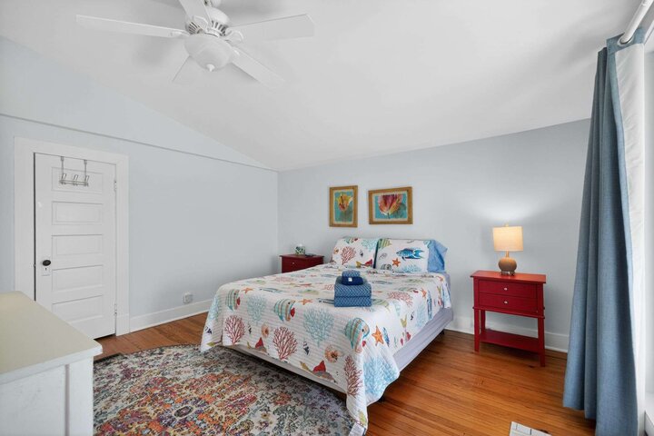 House in White Stone, US