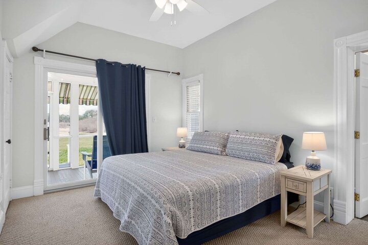 House in White Stone, US