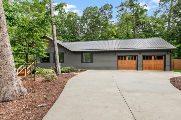 House in Asheville, US