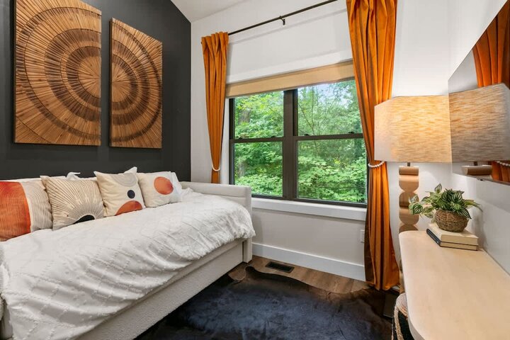 House in Asheville, US