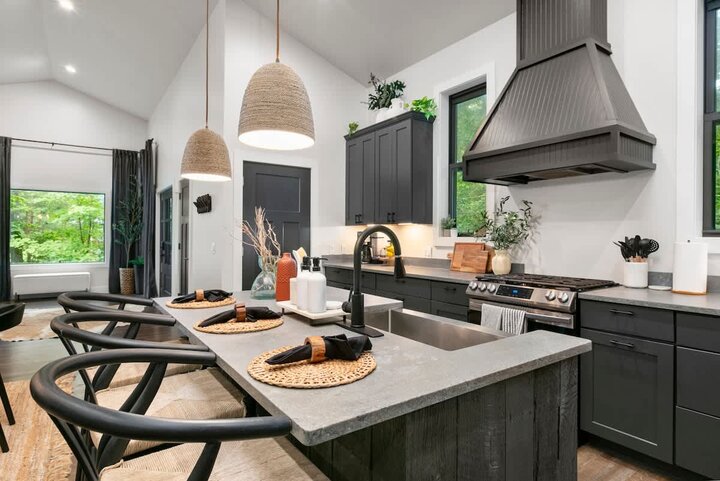 House in Asheville, US