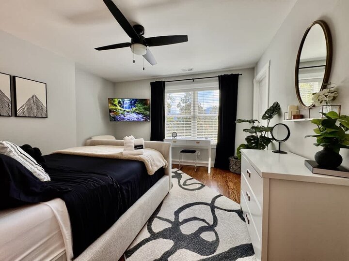 House in Swannanoa, US