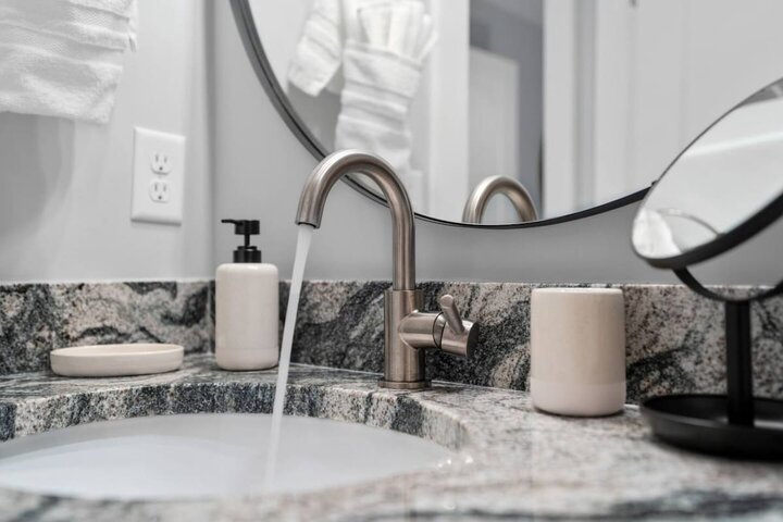 House in Swannanoa, US