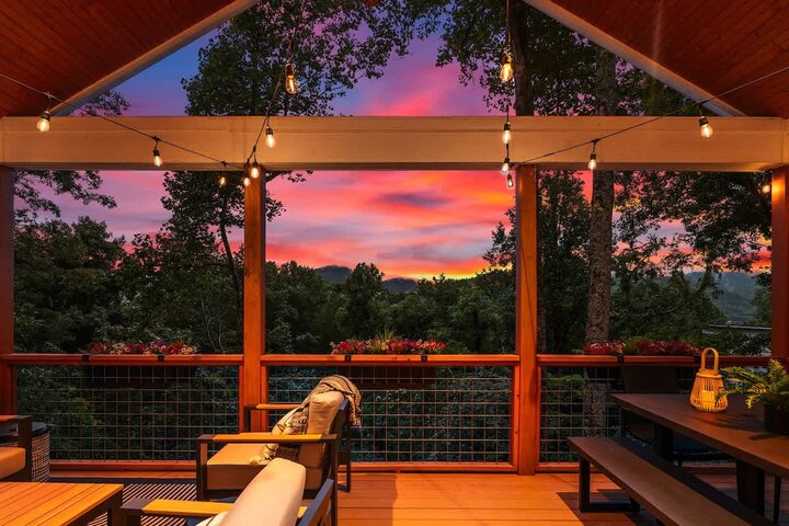 House in Swannanoa, US