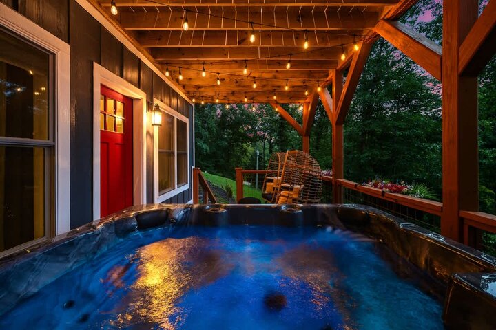 House in Swannanoa, US