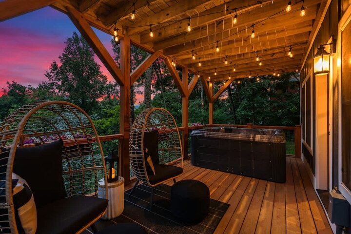 House in Swannanoa, US