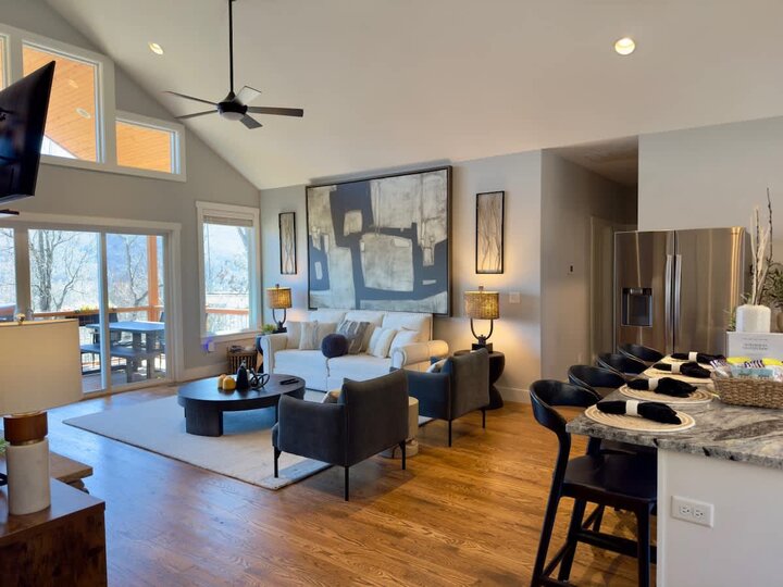 House in Swannanoa, US