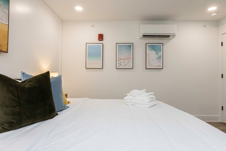 Loft in Virginia Beach, US