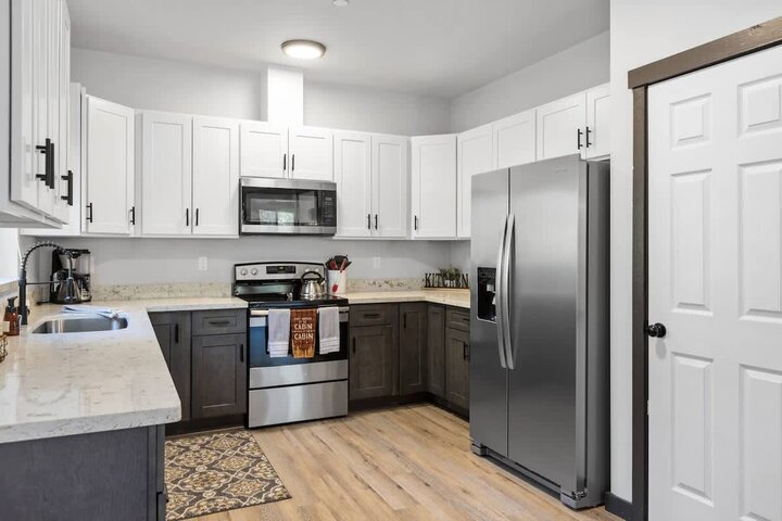 Cabin in Ashford, US