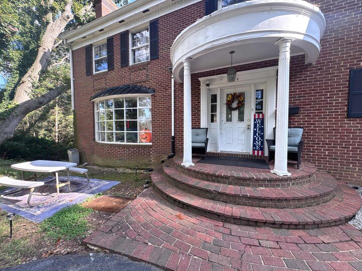 House in Alexandria, US