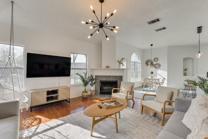 House in Haltom City, US