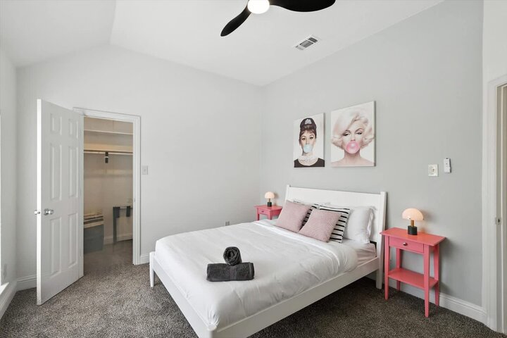 House in Haltom City, US