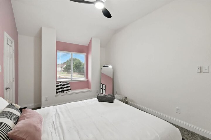 House in Haltom City, US