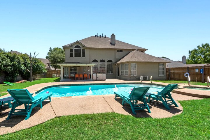 House in Haltom City, US