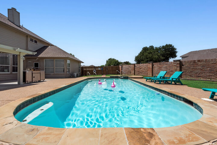 House in Haltom City, US