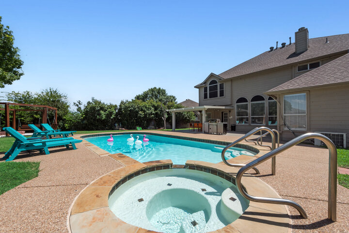 House in Haltom City, US