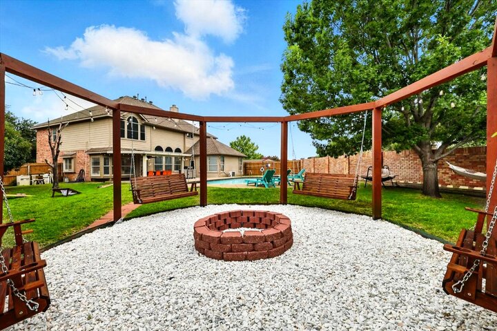 House in Haltom City, US