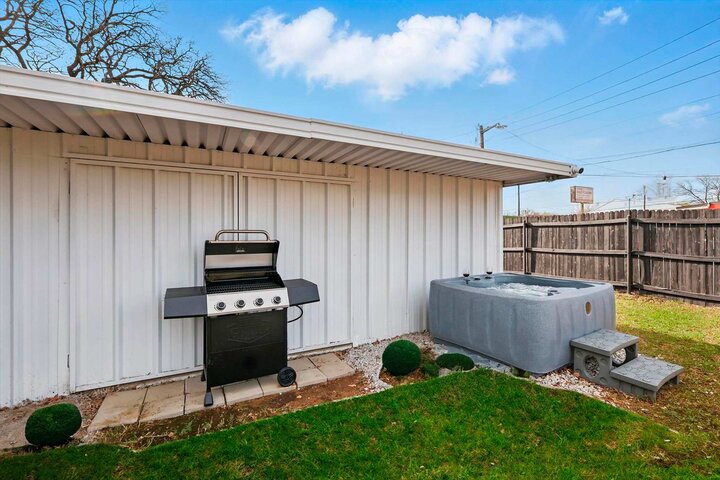 Apartment in Haltom City, US