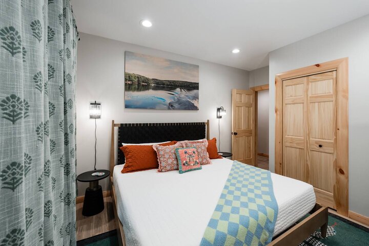 Cabin in McHenry, US