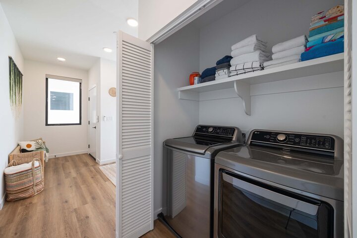 House in Oceanside, US