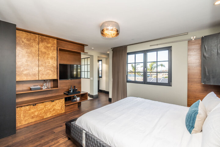 House in Oceanside, US