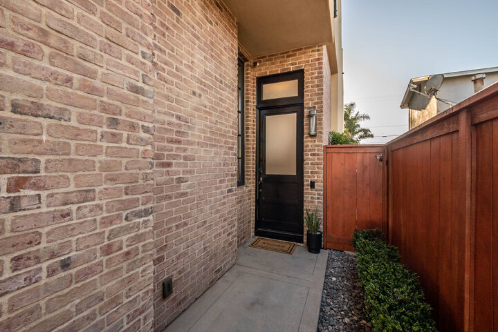 House in Oceanside, US