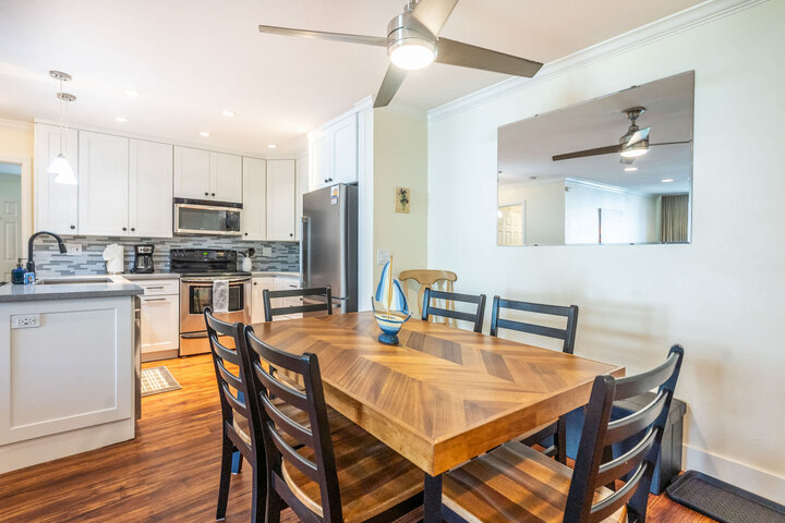 Condominium in Oceanside, US