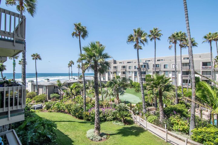 Condominium in Oceanside, US