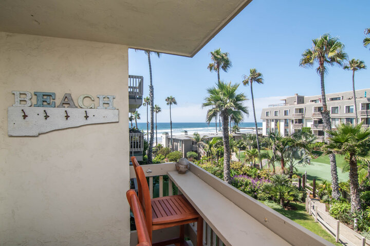Condominium in Oceanside, US