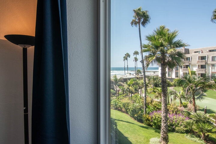 Condominium in Oceanside, US