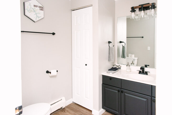 House in Accident, US