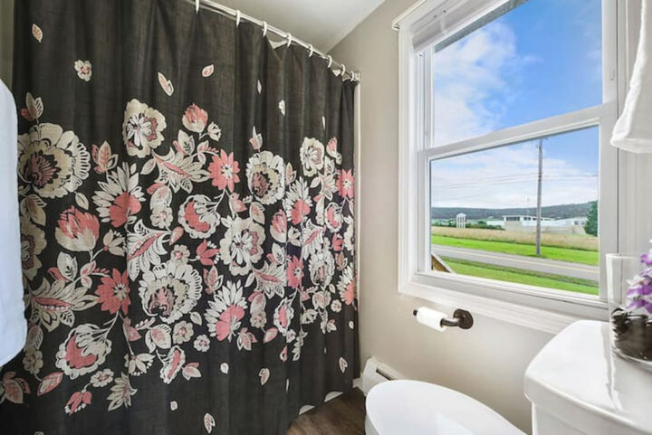 House in Accident, US