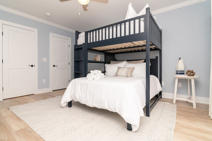 Condominium in Dewey Beach, US