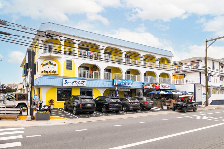 Condominium in Dewey Beach, US