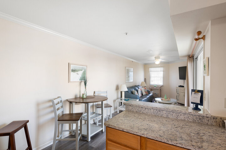 Condominium in Dewey Beach, US