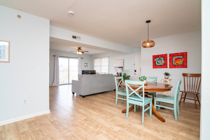 Condominium in Dewey Beach, US