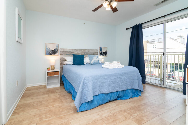 Condominium in Dewey Beach, US