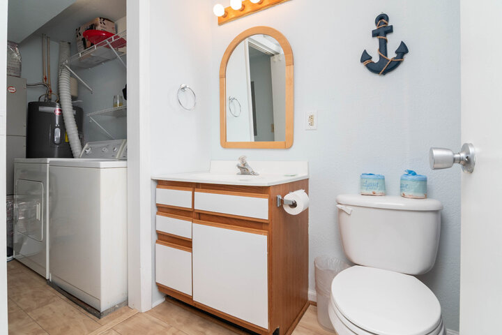 Condominium in Dewey Beach, US