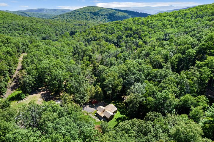 Chalet in Mathias, US