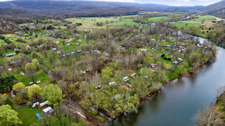 Chalet in Springfield, US