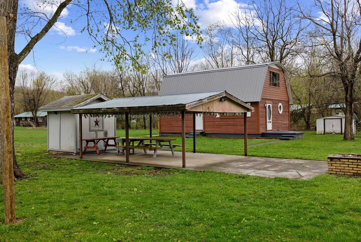 Chalet in Springfield, US